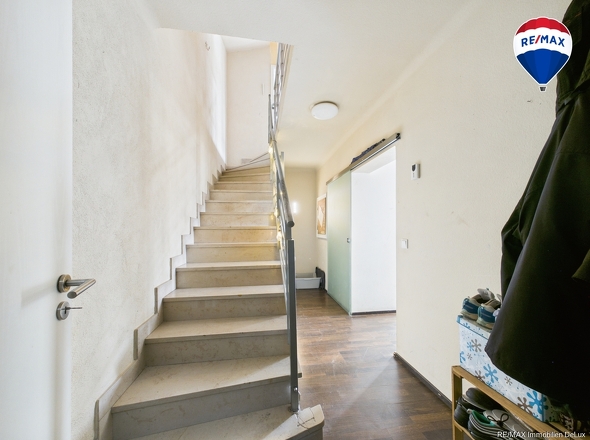 REMAX Immobilien DeLux Haus in Brotdorf zu verkaufen