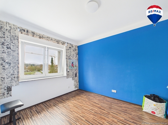 REMAX Immobilien DeLux Haus in Brotdorf zu verkaufen