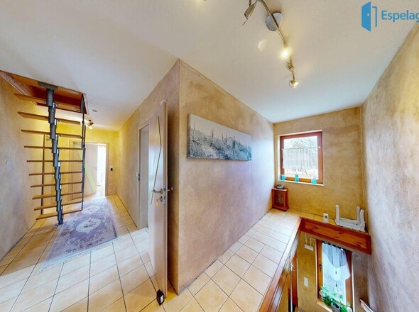 Flur Treppenaufgang 2. Etage