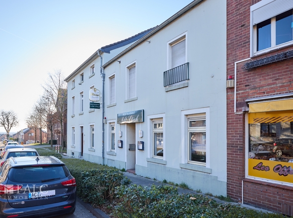 Straßenansicht
