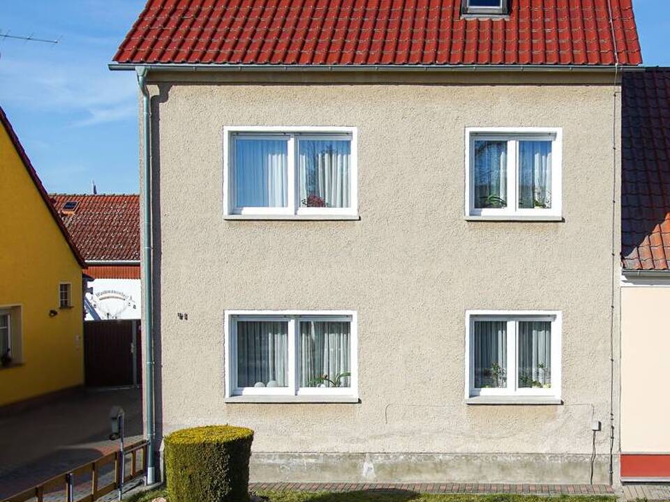 Real Estate Title Image Background