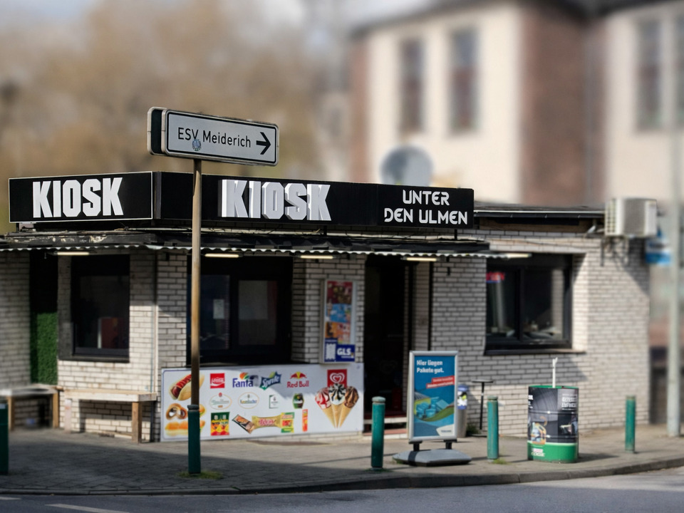 Kiosk unter den Ulmen