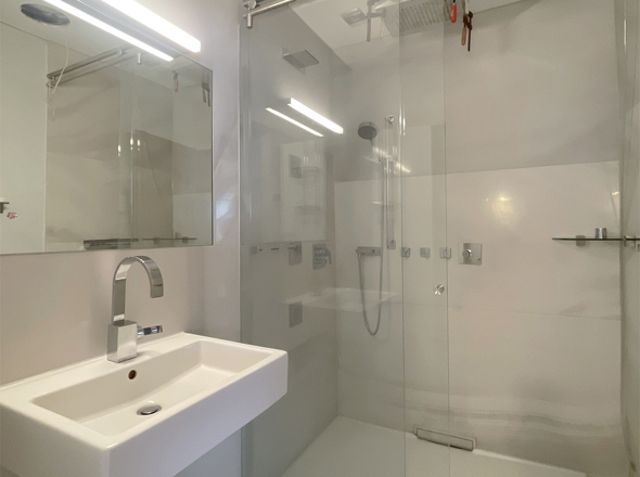 Badezimmer 01
