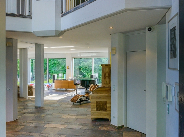 RE:MAXImmobilienDeLuxSaarlouisPicardHalle 2