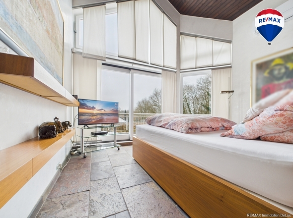 CAM01722G0-PR0034-STILL005