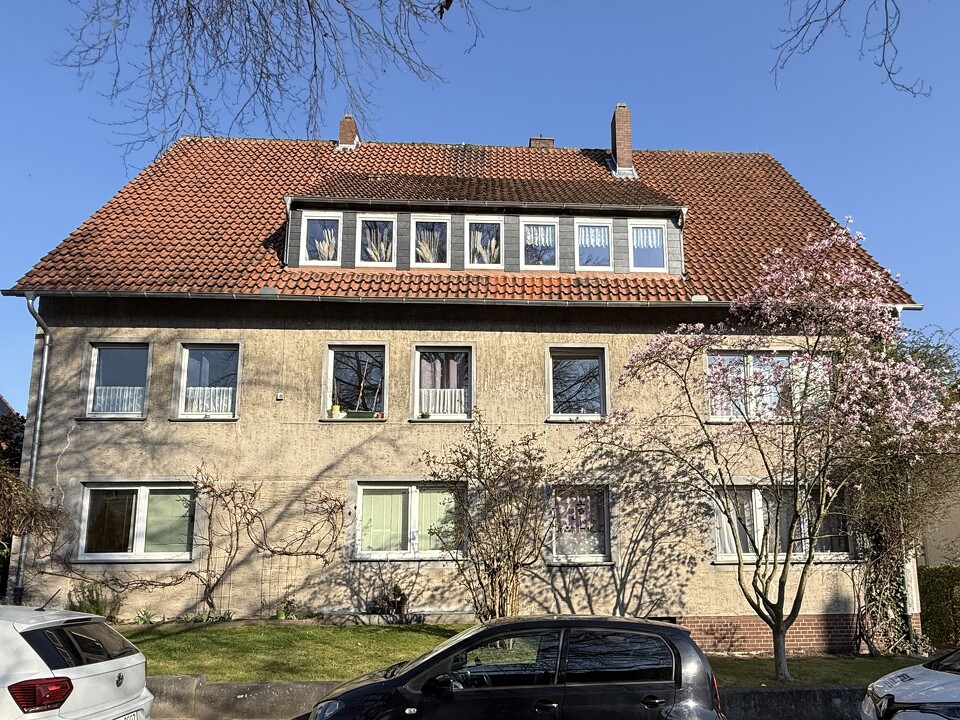 Frontansicht (West-Seite)