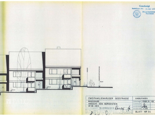 Nordosten mit Eingang