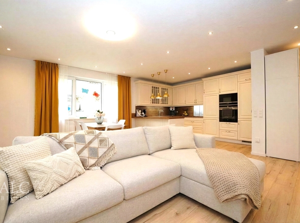 Wohnen-Essen-Küche OG