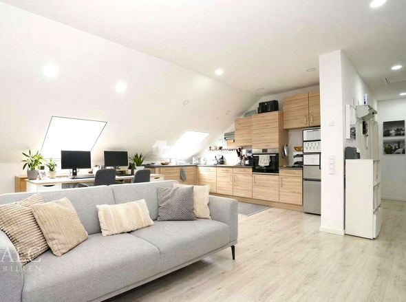 Wohnen/Essen/Küche DG (Vis.)