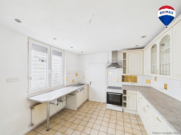 RE:MAX Immobilien DeLux Saarlouis-Roden Küche 1