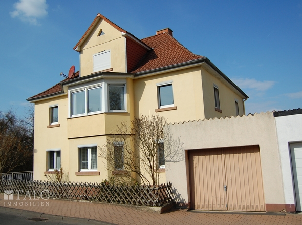 Hausansicht seitlich rechts