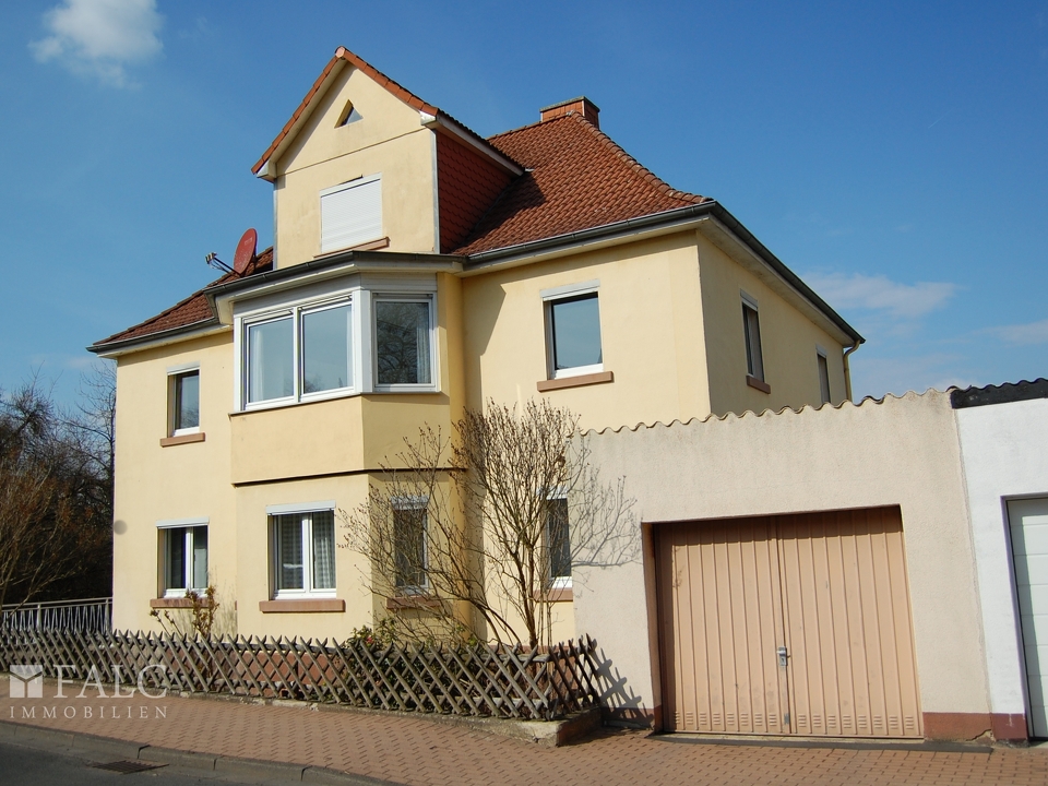 Hausansicht seitlich rechts