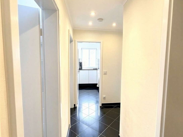 Flur EG - (KI generiert)