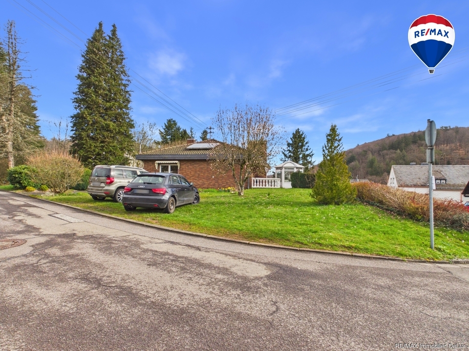 REMAX Immobilien DeLux Haus in Nohfelden / Türkismühle zu verkaufen