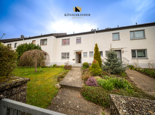 Vorderansicht Eingang