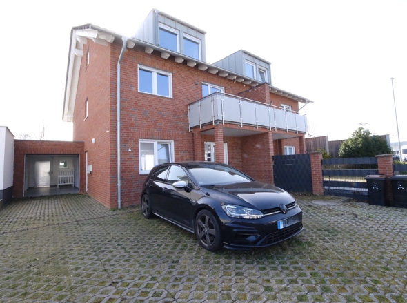 3-4 PKW-Parkmöglichkeiten