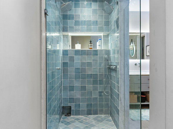 Badezimmer EG