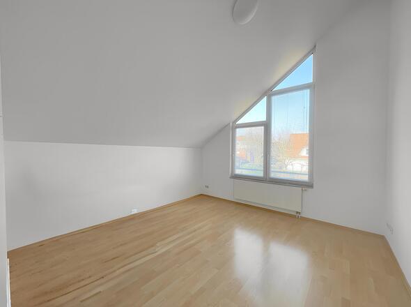 Schlafzimmer 02