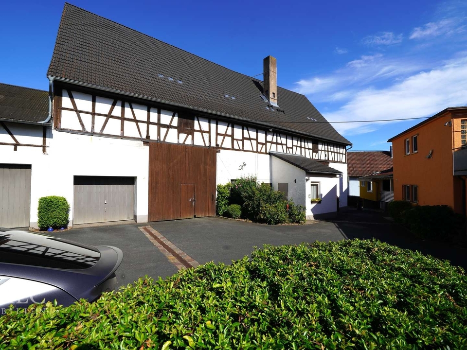 Mehrstöckige Scheune