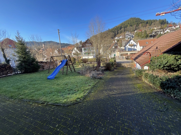 Garten vor dem Haus