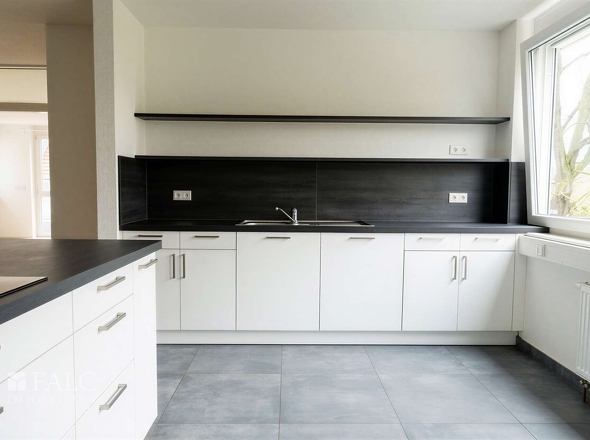 Küche - (KI bearbeitet)