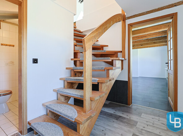 Eingangsbereich mit Zugang ins DG