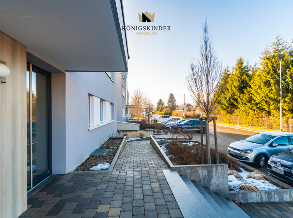 Eingangsbereich mit Rampe