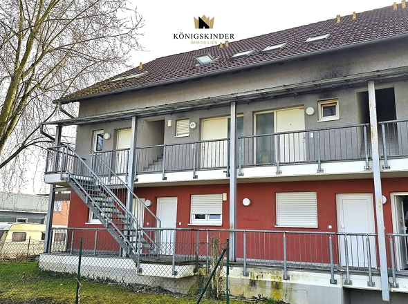 Hausansicht zum Eingang