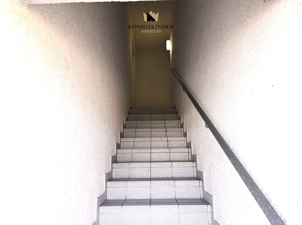 Treppe zur Wohnung