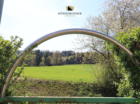 Durch das Gartentor...