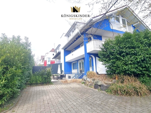 zwei Stellplätze für Gäste oder Eigentümer