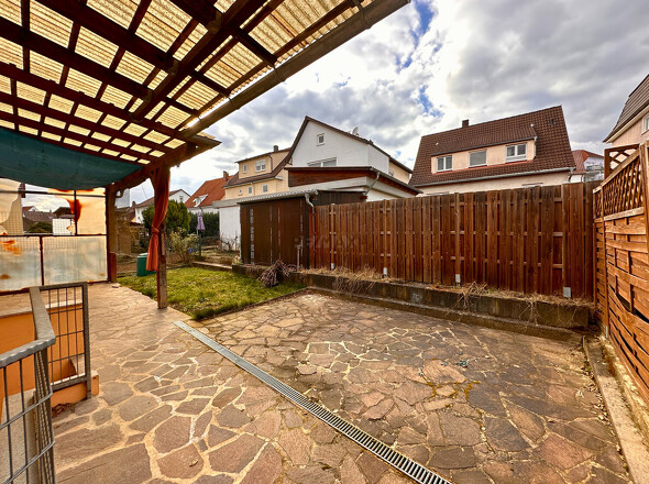 Hauseingang_Terasse_Garten