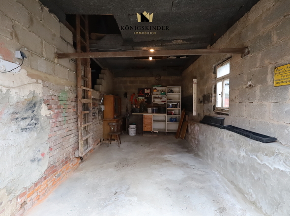 Die Garage in der Scheune...