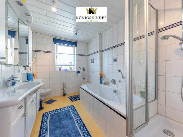 ...alles vorhanden im Badezimmer...