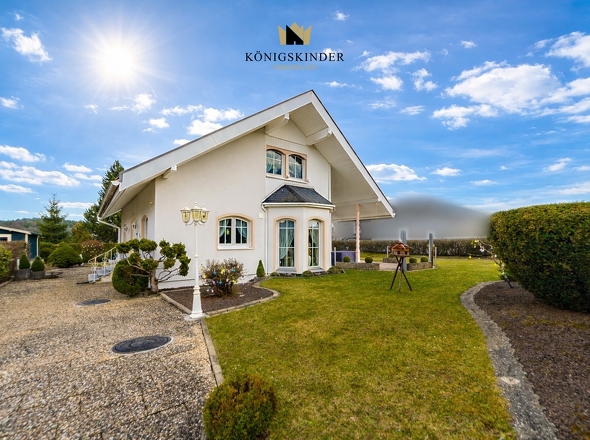 Gepflegtes Einfamilienhaus...