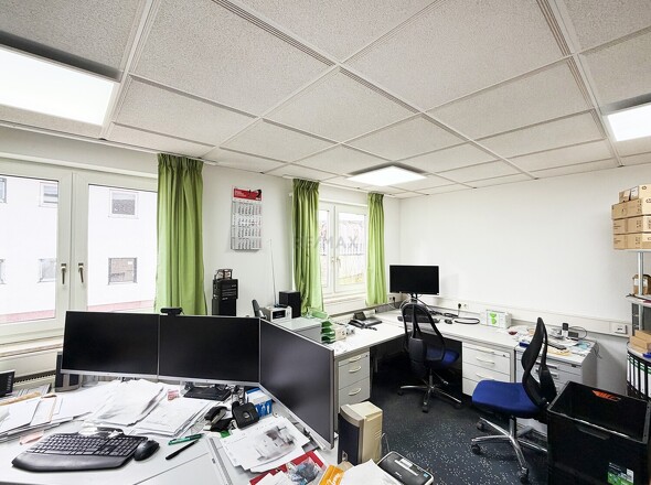 Büro Bild 4