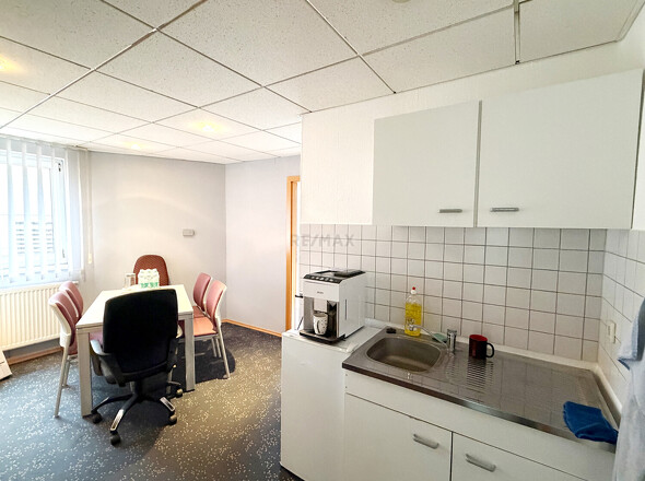 Aufenthaltsraum und Teeküche