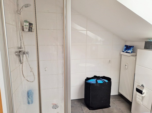 Dusche Wohnung 4