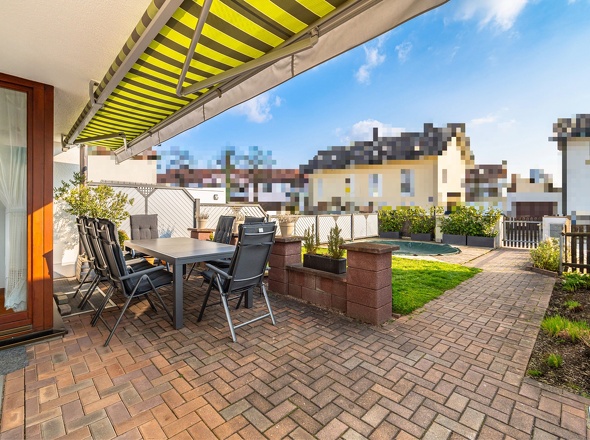 Terrasse (EG)