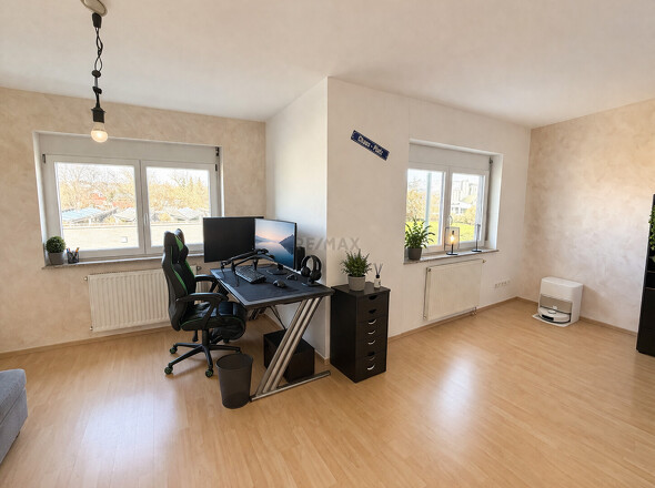 Schlafzimmer mit KI aufgeräumt