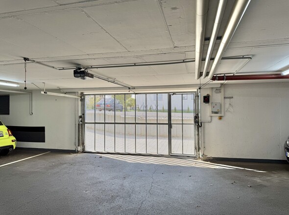Tiefgaragenstellplatz