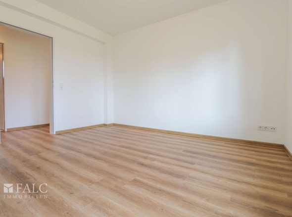 Büro-/ oder Hobbyzimmer