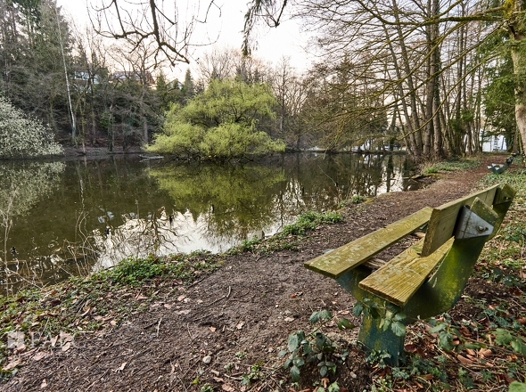 Benachbarter Weiher 