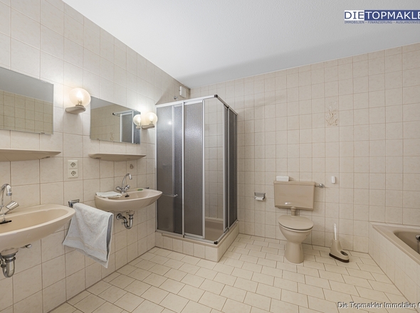 8_HDR_normal