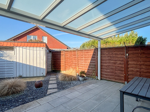 überdachte Terrasse