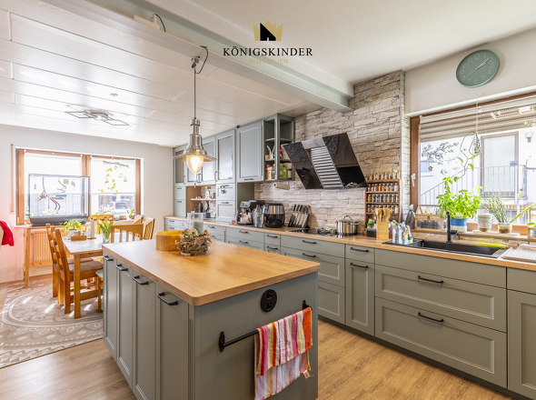 Kochinsel & Arbeitsfläche