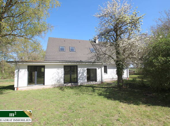 Seitenblick EFH mit möglichem Wintergarten