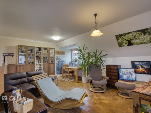 Wohnzimmer OG III