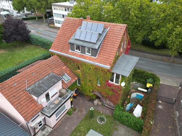 Luftaufnahme vom Grundstück