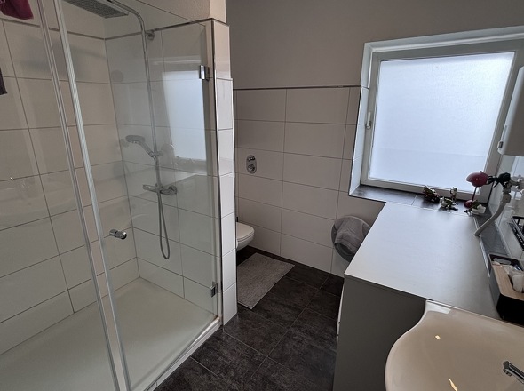 Wohnung 1.OG links